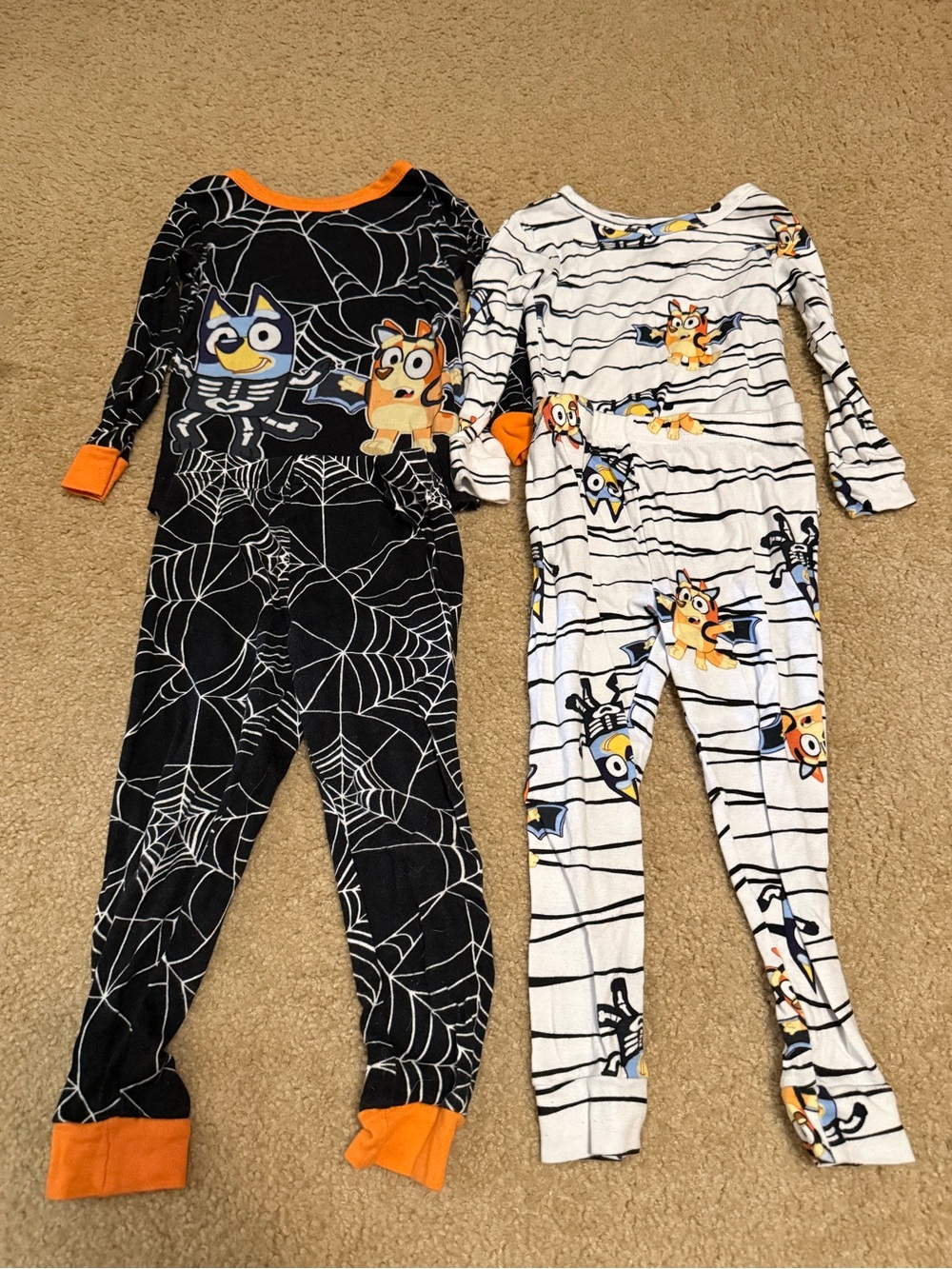 Bluey Long Sleeve 2 Piece Pajamas Set of 2- Halloween Character Print